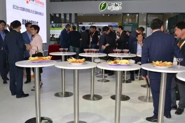 【直擊展會(huì)】昱能精彩亮相SNEC2017 &ldquo;民用分布式招商會(huì)&rdquo;圓滿成功