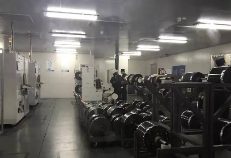 中天科技進每小時能生產一萬塊鋰電池的中天儲能 為&ldquo;一帶一路&rdquo;添動力