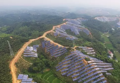 安徽光伏扶貧電站全部實現(xiàn)并網(wǎng)發(fā)電！