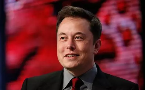 馬斯克想建超級太陽能電站，解決美國的全部用電！