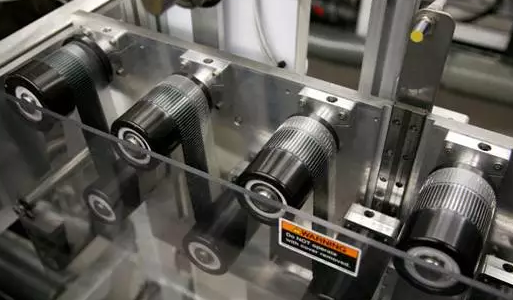 分布式市場(chǎng)爆發(fā)，漢能發(fā)布新品漢瓦直接取代屋頂