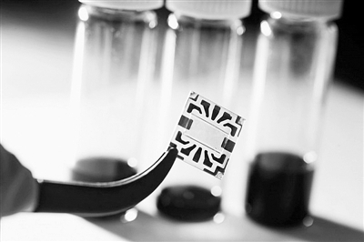 石墨烯：助太陽(yáng)能電池&ldquo;遍地開(kāi)花&rdquo;