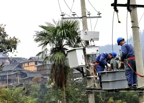 分布式光伏發(fā)電市場真的爆發(fā)了嗎？還缺點(diǎn)啥？