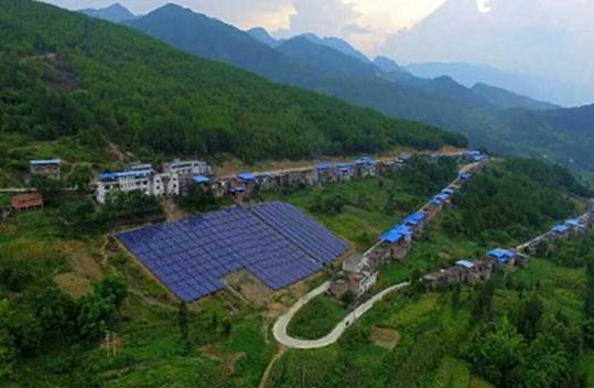 首航新能源攜手億清佳華，助力重慶云陽1MW光伏電站