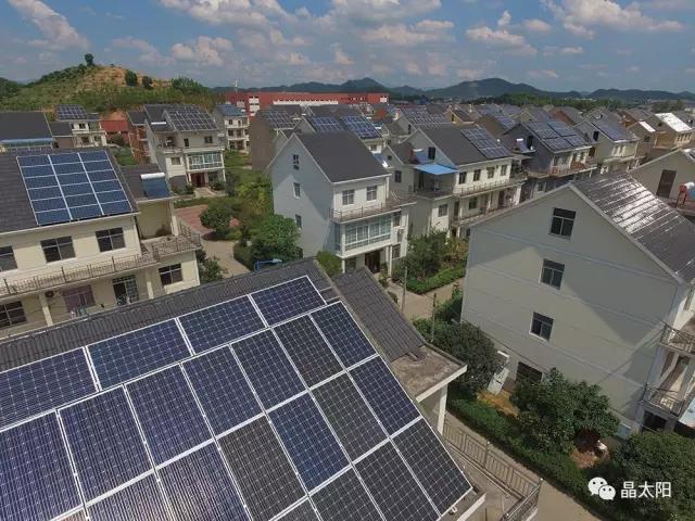 光伏發(fā)電每年賺一部Iphone8，抓緊時(shí)間安裝了！