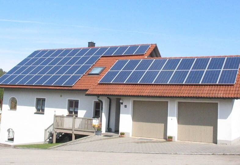 2020年江蘇揚中50戶以上小區(qū)都將實現(xiàn)屋頂光伏發(fā)電