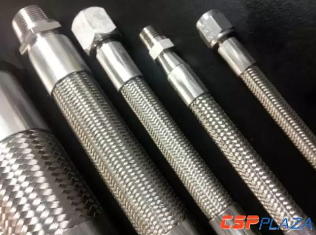 槽式光熱電站如何實現(xiàn)最佳動態(tài)連接？來試試&ldquo;旋轉(zhuǎn)接頭+金屬軟管&rdquo;！