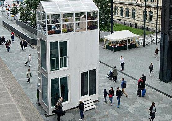 芬蘭現(xiàn)&ldquo;長棍&rdquo;建筑 屋頂配太陽能發(fā)電站