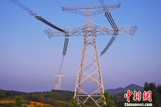 &plusmn;800千伏向家壩至上海特高壓線路。