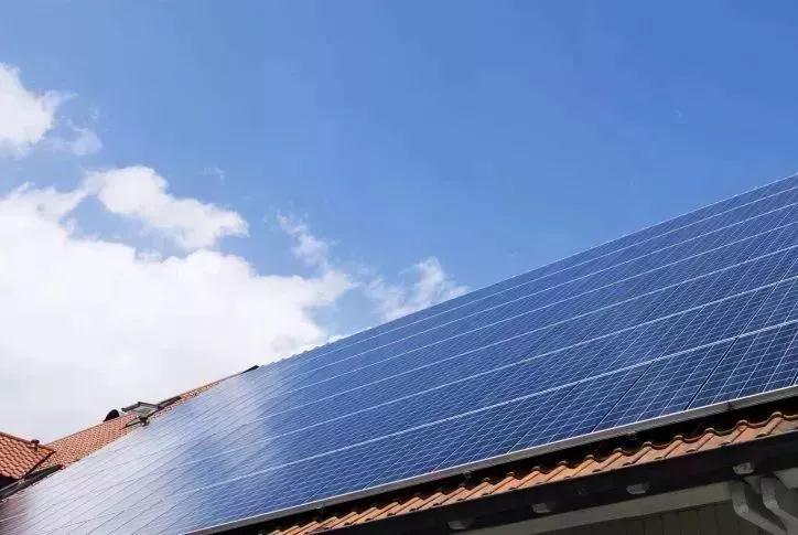 沒有投資 缺乏客戶 這家老牌光伏融資公司是如何艱難創(chuàng)業(yè)的？