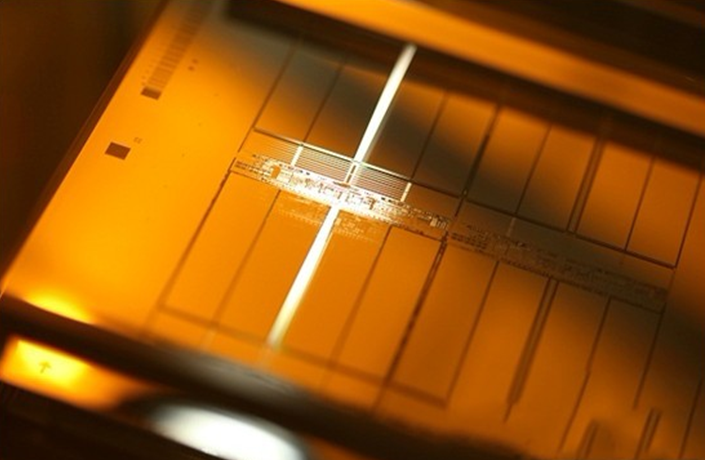 巨變之下 為中國(guó)制造強(qiáng)&ldquo;芯&rdquo;固體