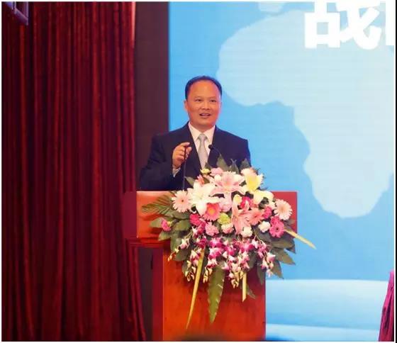 通威太陽能、上海微系統(tǒng)所、三峽資本正式簽訂SHJ太陽能電池產(chǎn)業(yè)化戰(zhàn)略合作協(xié)議