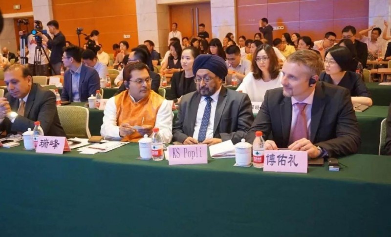 無(wú)錫會(huì)展業(yè)發(fā)展推介會(huì)暨CREC十周年新聞發(fā)布會(huì)在滬召開