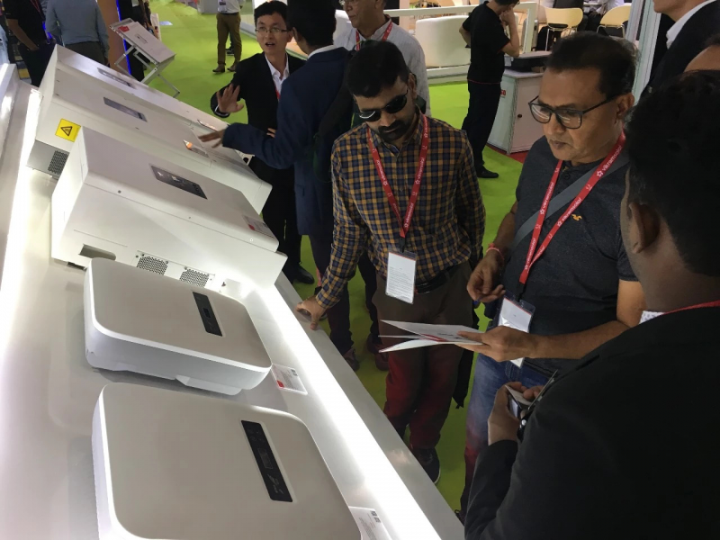 用態(tài)度，匯聚點(diǎn)滴溫度。