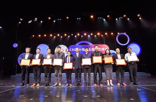 正信光電斬獲&ldquo;中國十大分布式光伏組件品牌&rdquo;  12柵石墨烯技術(shù)彰顯實力