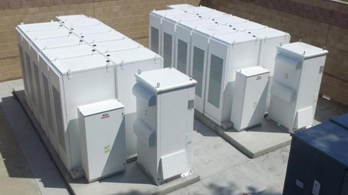 NantEnergy公司日前宣布已經(jīng)收購夏普電子公司在美國的能源系統(tǒng)和服務(wù)業(yè)務(wù)，此次收購將幫助該公司在全球儲能市場蓬勃發(fā)展時成為電池儲能行業(yè)領(lǐng)導者。